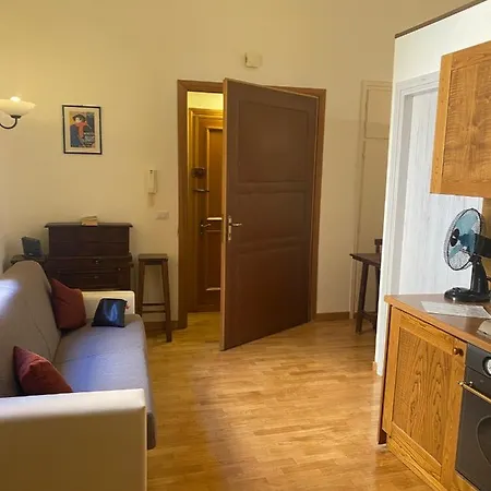 Trevi & Guest house Rome
